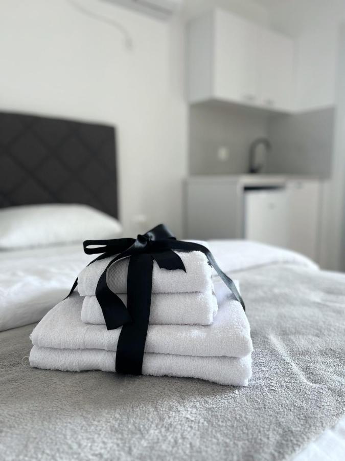 Lana Apartmani Bar Exteriér fotografie