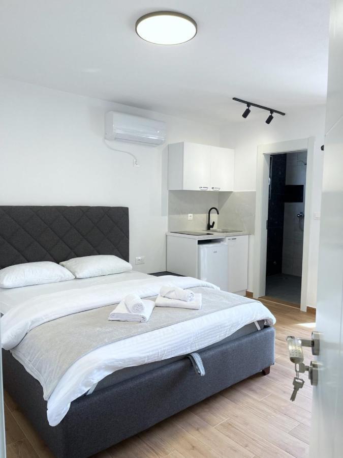 Lana Apartmani Bar Exteriér fotografie
