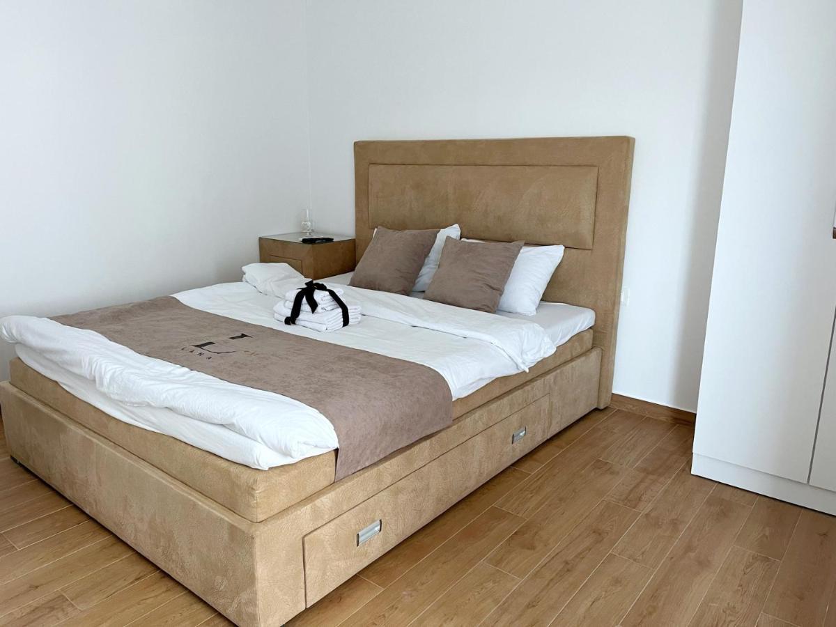 Lana Apartmani Bar Exteriér fotografie