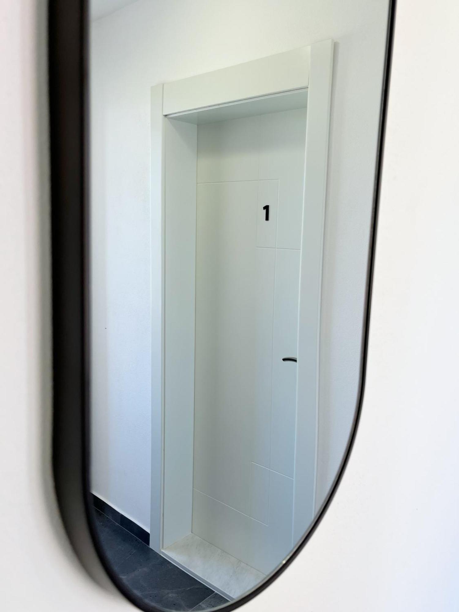Lana Apartmani Bar Exteriér fotografie