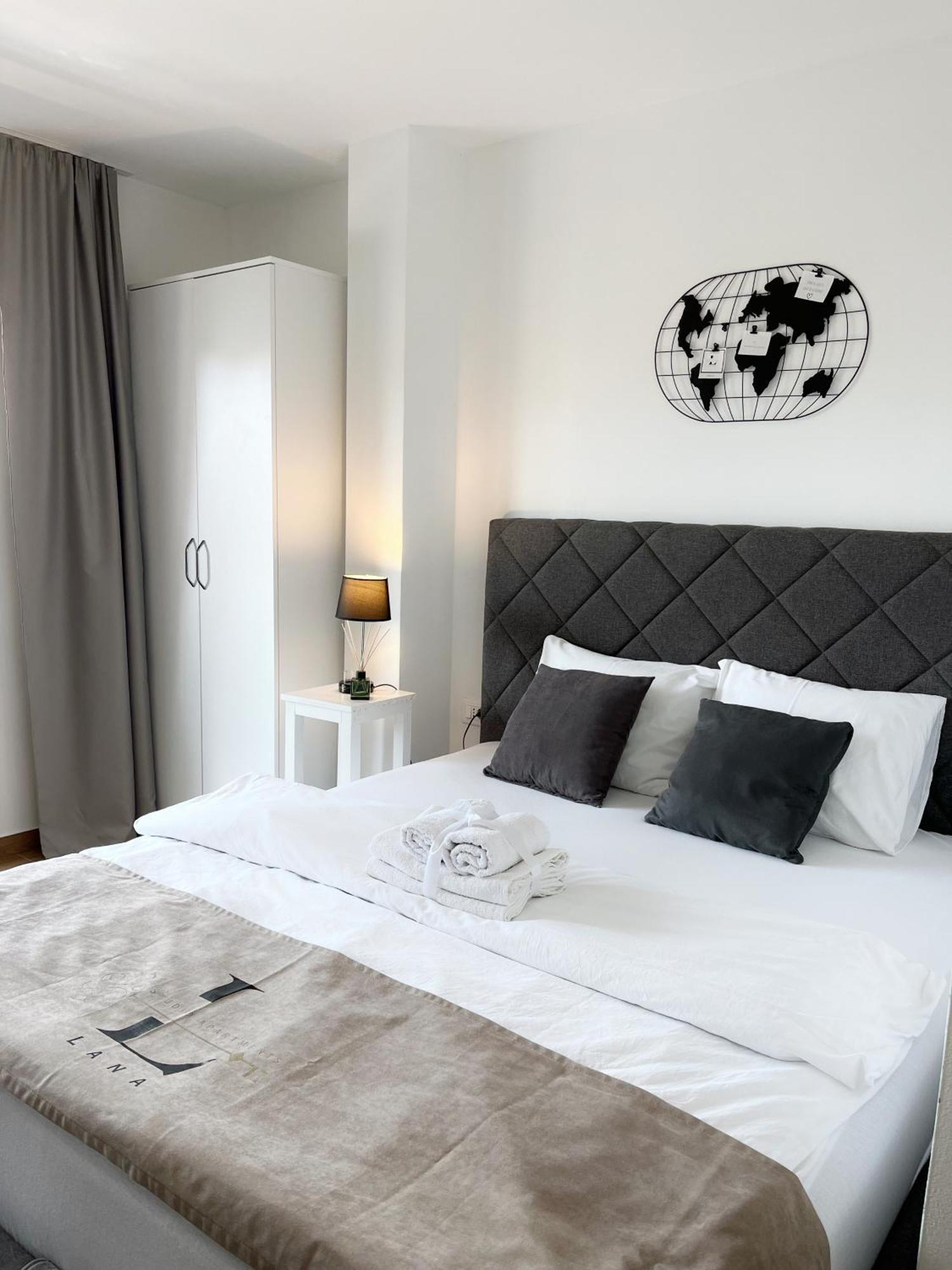 Lana Apartmani Bar Exteriér fotografie